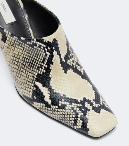 Toteme Mules en cuir façon serpent - Toteme - Modalova