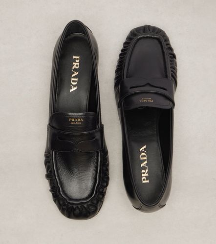 Prada Mocassins en cuir - Prada - Modalova