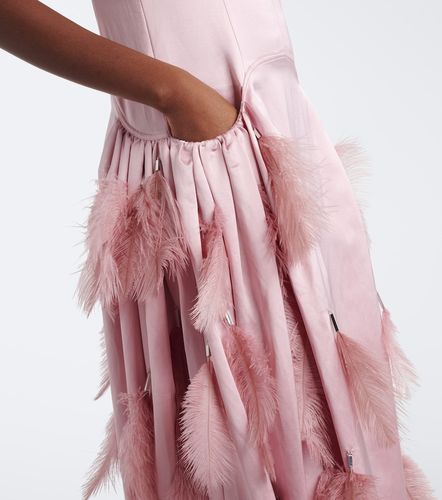 Robe longue en satin à plumes - Jacques Wei - Modalova
