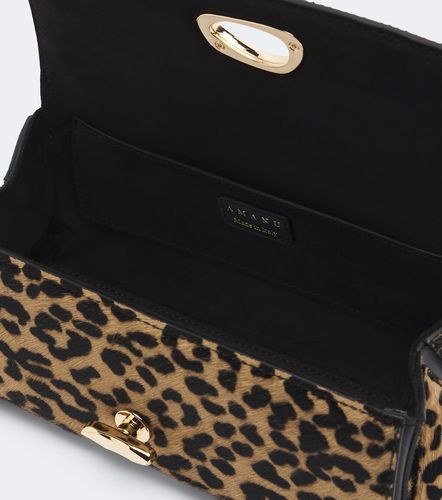 Pochette Tanzania en cuir façon poulain - Amanu - Modalova