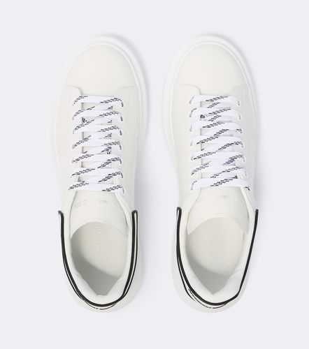 McQueen Baskets Oversized en cuir - McQueen - Modalova