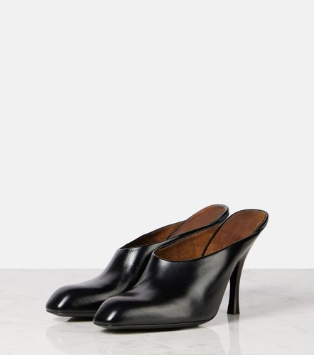 Khaite Mules Colt 100 en cuir - Khaite - Modalova