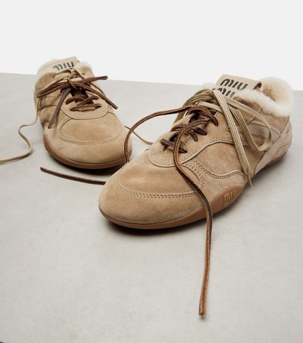 Baskets Gymnasium en daim et shearling - Miu Miu - Modalova