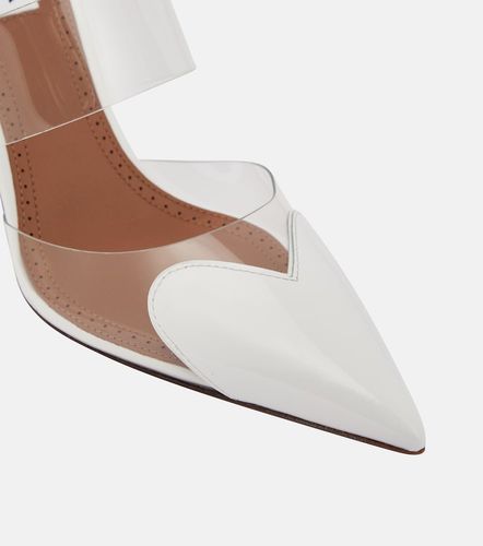 Alaïa Mules Cœur en cuir verni et PU - Alaia - Modalova
