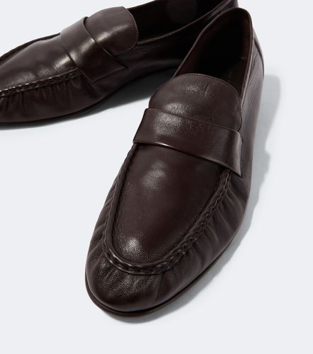 The Row Mocassins Soft en cuir - The Row - Modalova
