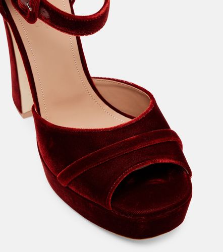 Sandales Yuri à plateau en velours - Malone Souliers - Modalova