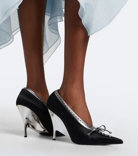 Escarpins Koko en cuir et satin - McQueen - Modalova