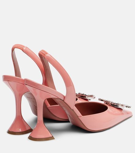 Escarpins slingback Begum 95 en cuir verni - Amina Muaddi - Modalova