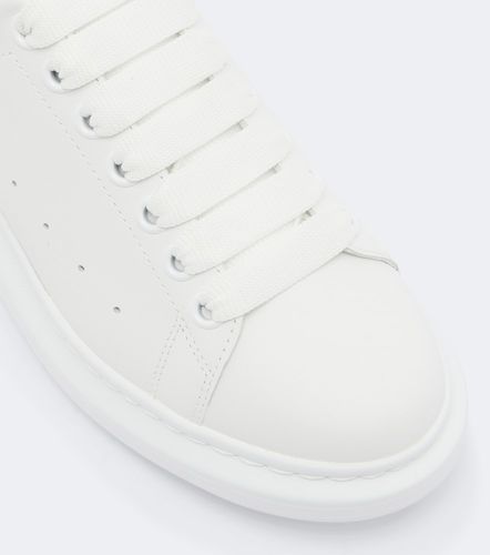 McQueen Baskets Oversized en cuir - McQueen - Modalova