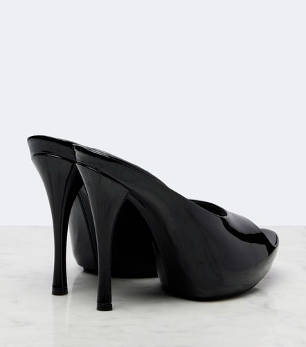 Mules à plateau Viv en cuir verni - Gucci - Modalova