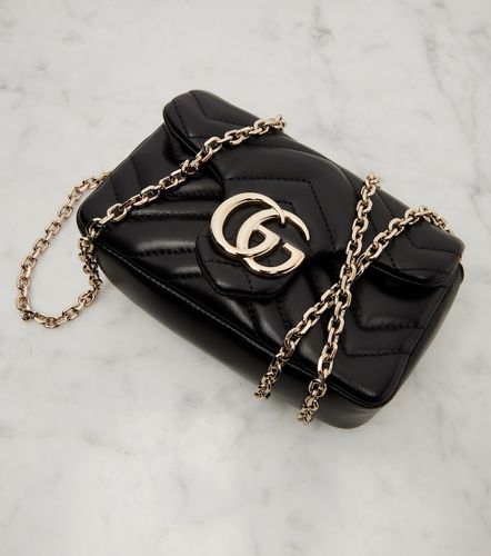 Sac à bandoulière GG Marmont Mini en cuir verni - Gucci - Modalova