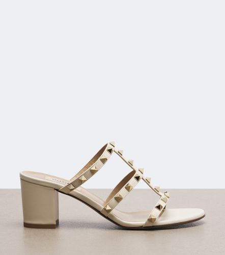 Mules Rockstud Spike en cuir - Valentino Garavani - Modalova