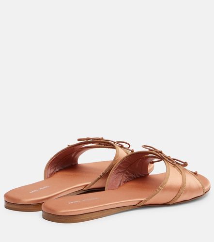 Mules Eleonora en satin à nœud - Amina Muaddi - Modalova