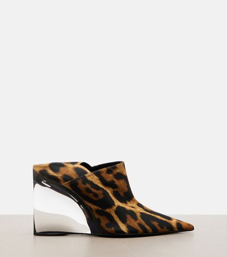 Alaïa Mules compensées à imprimé animalier - Alaia - Modalova