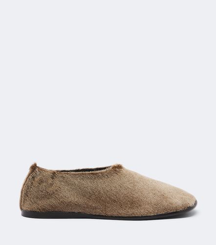 Slip-on en cuir façon poulain - Lemaire - Modalova