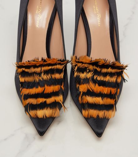 Escarpins en satin à plumes - Gianvito Rossi - Modalova