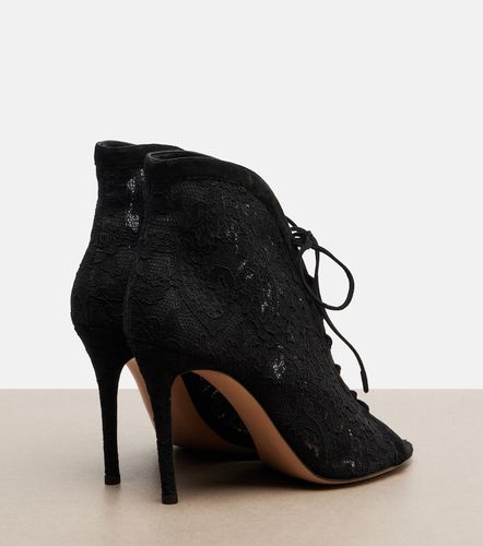 Escarpins en dentelle à finitions en daim - Gianvito Rossi - Modalova