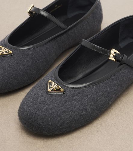 Prada Ballerines Mary Jane - Prada - Modalova