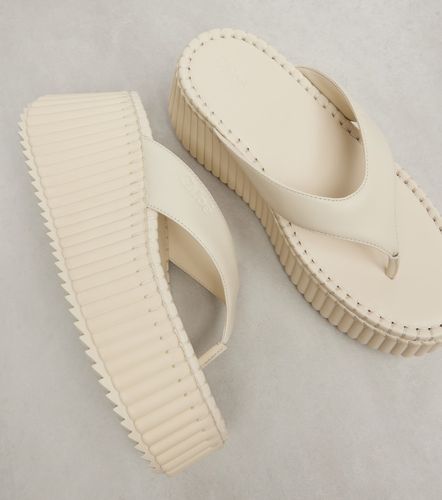 Chloé Mules compensées Nama en cuir - Chloe - Modalova