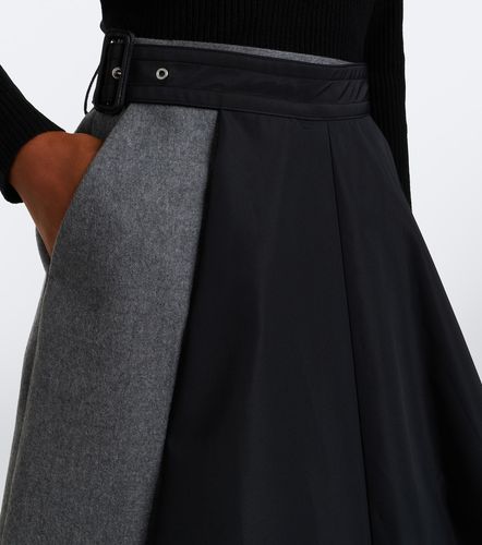 Jupe midi en flanelle à empiècements - Sacai - Modalova
