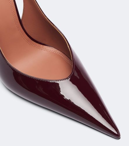Escarpins slingback Anok en cuir verni - Amina Muaddi - Modalova