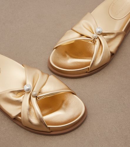 Mules Rafi en cuir métallisé à ornements - Jimmy Choo - Modalova