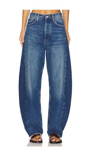 Luna Pieced High Rise Curved Taper Jeans en -. Taille 23. Also en 24, 25, 26, 27, 28, 29, 30, 32 - AGOLDE - Modalova