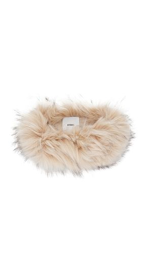 Faux Fur Circle Headband en - AKNVAS - Modalova