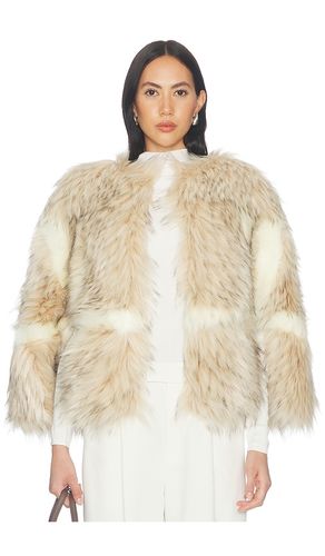 CAPE IMITATION FOURRURE PAGE en . Taille XS. Also en S, M, L - AKNVAS - Modalova