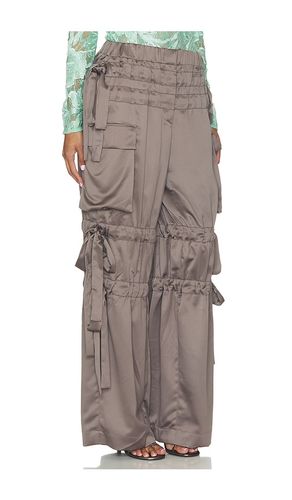 PANTALON SATIN ODIN en . Taille 0. Also en 2, 4, 6, 8, 10 - AKNVAS - Modalova