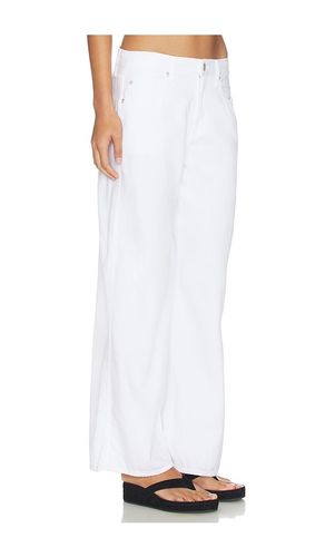 JAMBES LARGES REGINA en . Taille 24. Also en 25, 26, 27, 28, 30, 31 - AMO Denim - Modalova