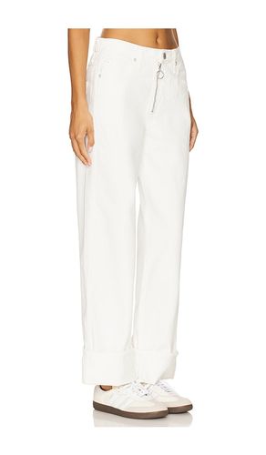 Rosalind Straight in . Size 29. Also in 32 - AMO Denim - Modalova