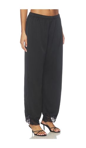 PANTALON EN DENTELLE ROWE en . Taille XS. Also en S, M, L, XL - Artless - Modalova