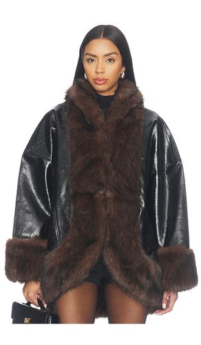 Carrie Faux Croc Coat en . Taille XS. Also en S, M - Apparis - Modalova