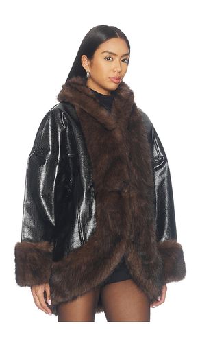 Carrie Faux Croc Coat en . Taille L. Also en M, S, XS, XXS - Apparis - Modalova