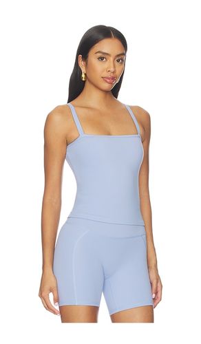 Essential Sports Crop Top in . Size L. Also in M, S, XL, XS - Astoria - Modalova
