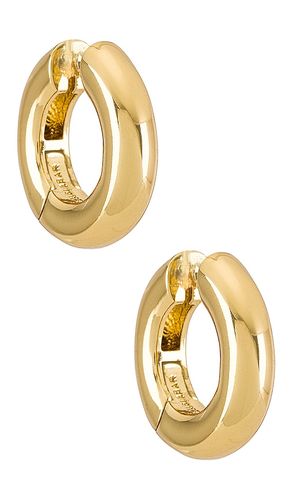 Dalilah Huggie Hoops in - BaubleBar - Modalova