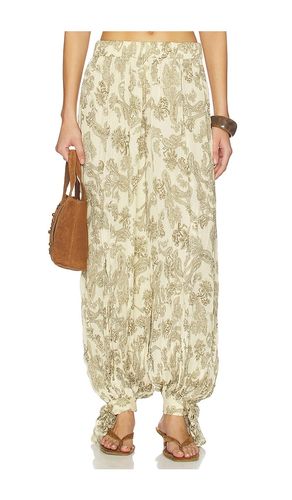 PANTALON PANT en . Taille M. Also en S - HEMANT AND NANDITA - Modalova