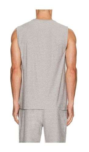 DÉBARDEUR FEATHERWEIGHT en . Taille S. Also en XL/1X, XXL/2X - Beyond Yoga - Modalova