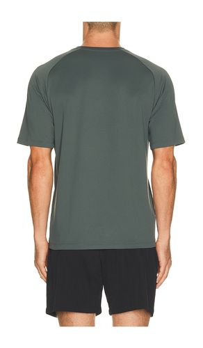 T-SHIRT ALL IN en . Taille L. Also en M, S, XL/1X, XXL/2X - Beyond Yoga - Modalova