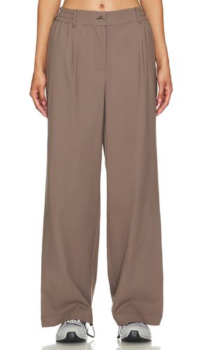 PANTALON STATUS in . Size M, S, XL, XS - Beyond Yoga - Modalova