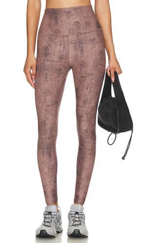 Softmark High Waisted Midi Legging in . Size S - Beyond Yoga - Modalova