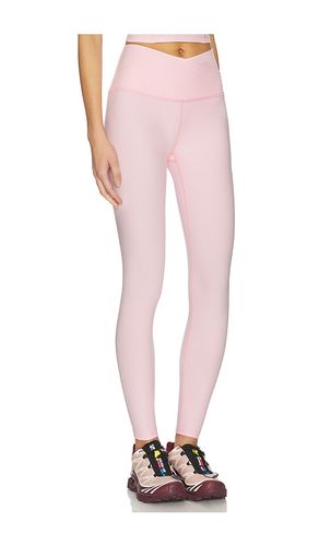 LEGGINGS AT YOUR LEISURE en . Taille L. Also en M, XL - Beyond Yoga - Modalova