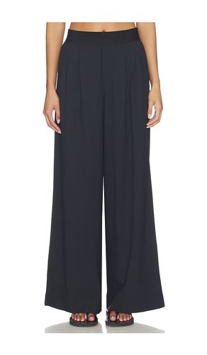 PANTALON EXPOSED en . Taille L. Also en M - Beyond Yoga - Modalova