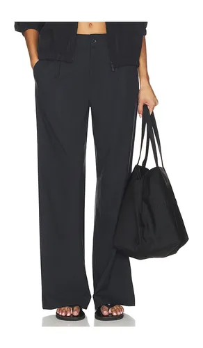 PANTALON STATUS en . Taille L. Also en M, S, XS, XXS - Beyond Yoga - Modalova