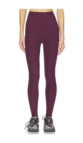 LEGGINGS TAILLE HAUTE SPACEDYE CAUGHT IN THE MIDI en . Taille L. Also en M, S, XS - Beyond Yoga - Modalova