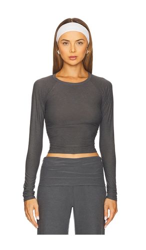 TOP MANCHES LONGUES FEATHERWEIGHT YOUR FIT en . Taille L. Also en S, XS - Beyond Yoga - Modalova