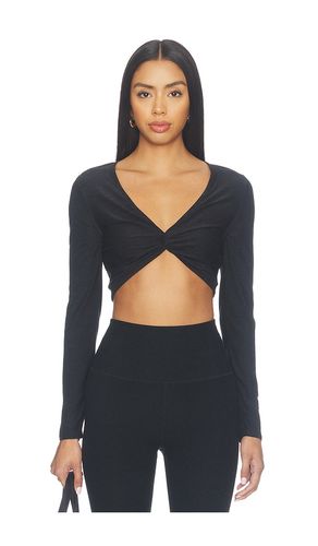 TOP MANCHES LONGUES FEATHERWEIGHT PLIE en . Taille L. Also en M, S, XS - Beyond Yoga - Modalova