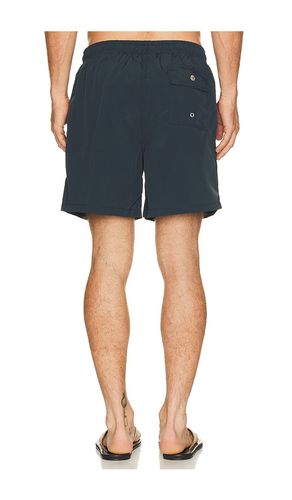 Solid Swim Trunk en . Taille L. Also en M, S, XL/1X - Bather - Modalova