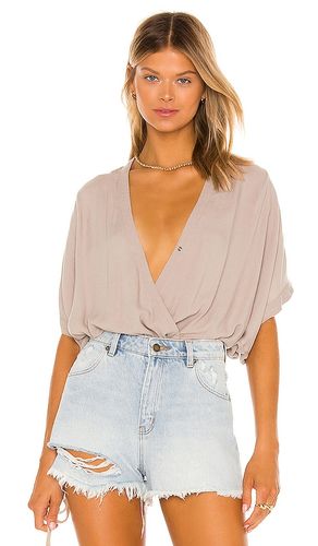 Beach Crepe Top en . Taille M. Also en S, XL, XS - Bobi - Modalova